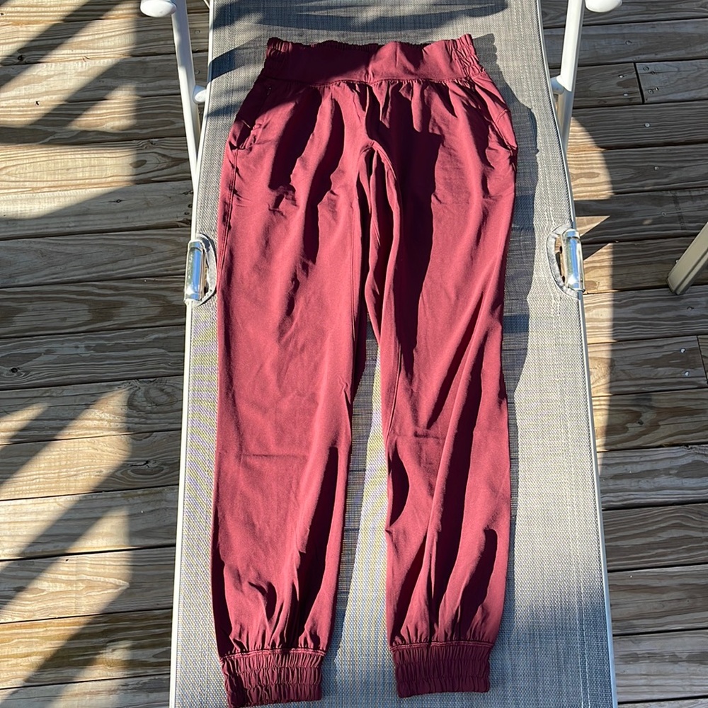 Sun Setter Jogger Lululemon 4
